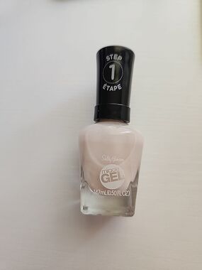 Sally Hansen Miracle Gel Nail Polish - First Class 233